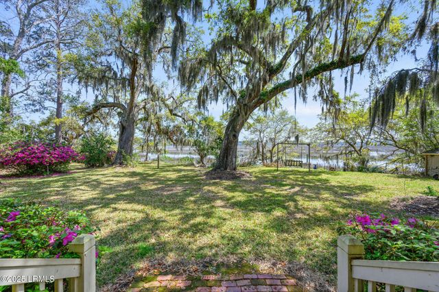 139 Cherry Point Road, Okatie, SC 29909