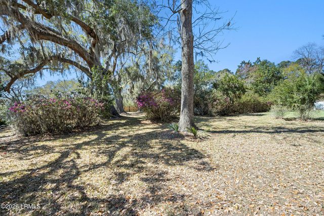 139 Cherry Point Road, Okatie, SC 29909