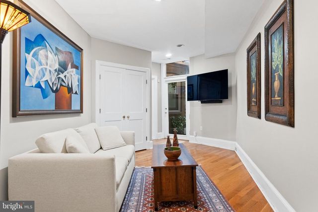 2131 S ST NW, Washington, DC 20008