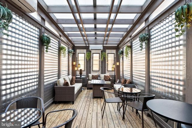 2131 S ST NW, Washington, DC 20008