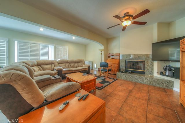 1829 Newcastle, San Dimas, CA 91773