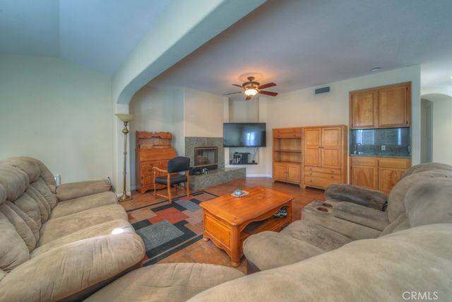 1829 Newcastle, San Dimas, CA 91773