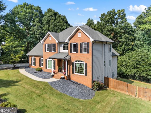 1620 Woodridge Bend, Mcdonough, GA 30252