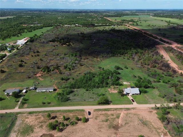 4050 E Camp Drive, Guthrie, OK 73044