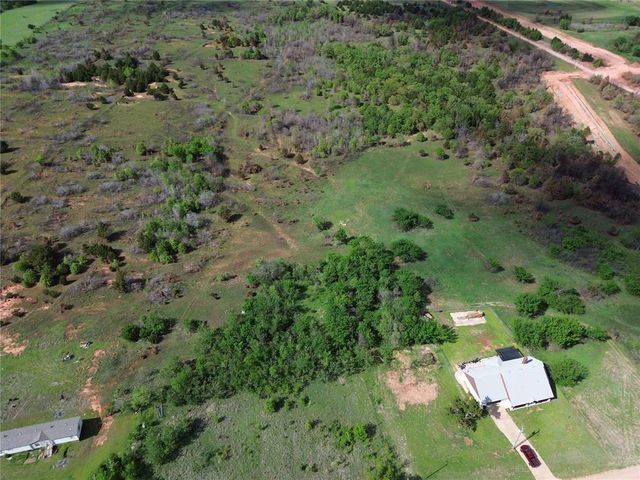 4050 E Camp Drive, Guthrie, OK 73044
