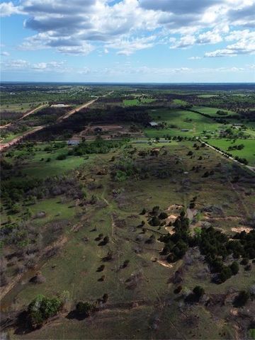 4050 E Camp Drive, Guthrie, OK 73044