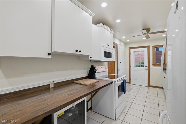 135 N Middle Street, Columbiana, OH 44408