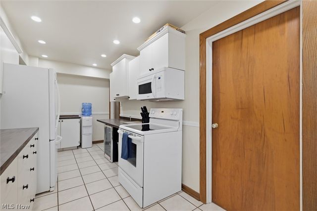 135 N Middle Street, Columbiana, OH 44408