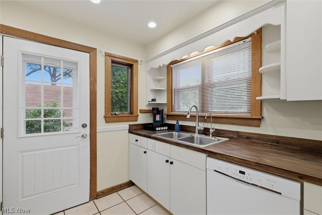 135 N Middle Street, Columbiana, OH 44408