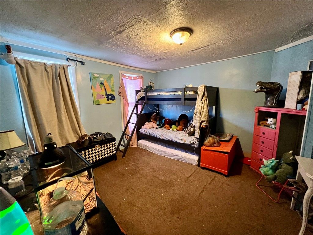 Image 9 of property listing at 1010 Cunningham Ave, New Castle, PA 16101