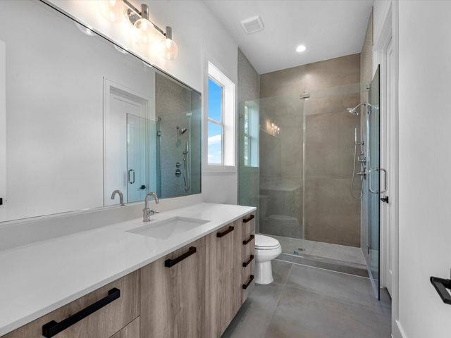 963 W 41st Street, Houston, TX 77018