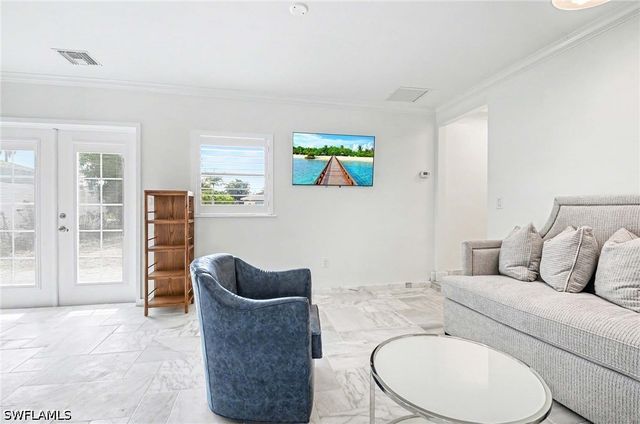 112 Capri BLVD, Naples, FL 34113
