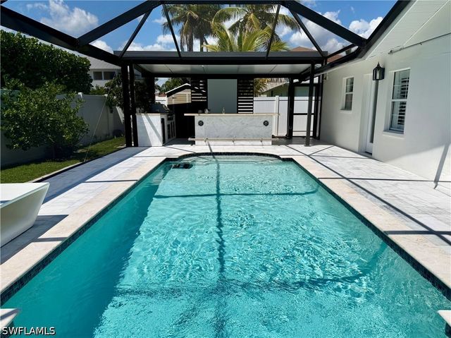 112 Capri BLVD, Naples, FL 34113