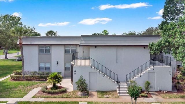 11 WINDTREE LANE B, Winter Garden, FL 34787