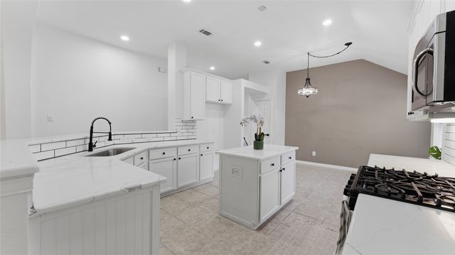 304 Turtle Court, Mckinney, TX 75072