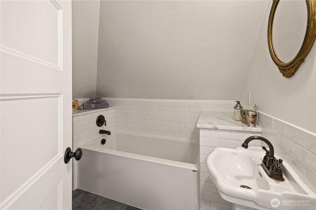 901 E 3rd Avenue, Ellensburg, WA 98926