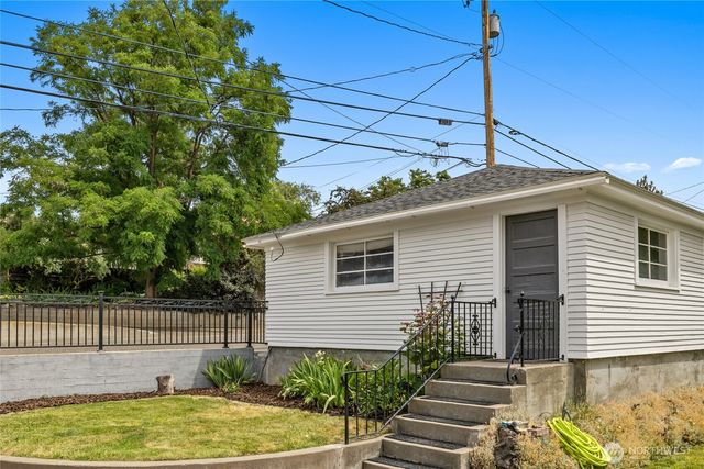 901 E 3rd Avenue, Ellensburg, WA 98926