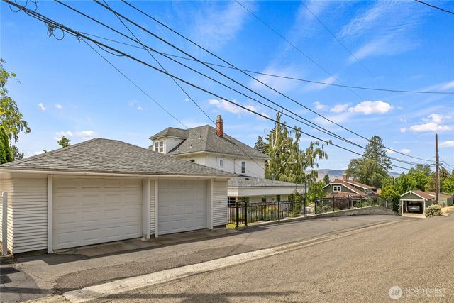 901 E 3rd Avenue, Ellensburg, WA 98926