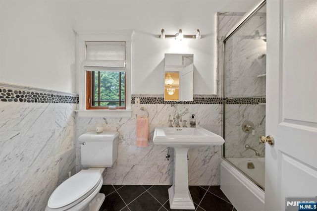 67 Norman Place, Tenafly, NJ 07670