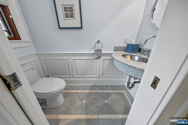 67 Norman Place, Tenafly, NJ 07670