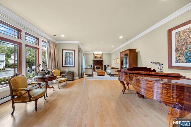 67 Norman Place, Tenafly, NJ 07670