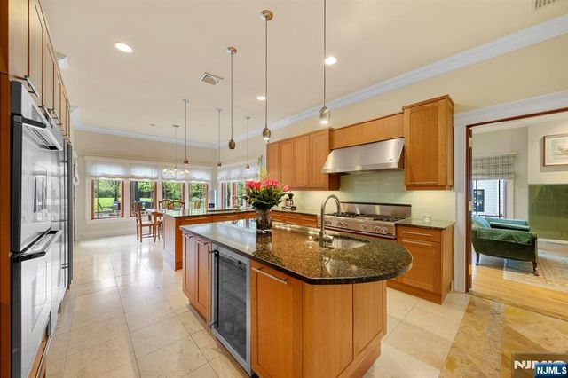 67 Norman Place, Tenafly, NJ 07670