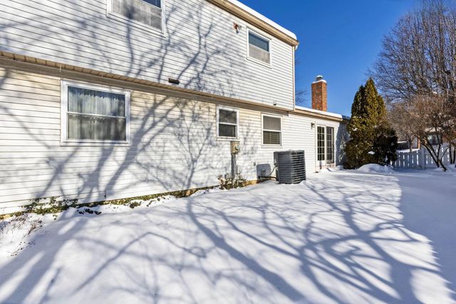 5000 Honeysuckle Boulevard, Columbus, OH 43230