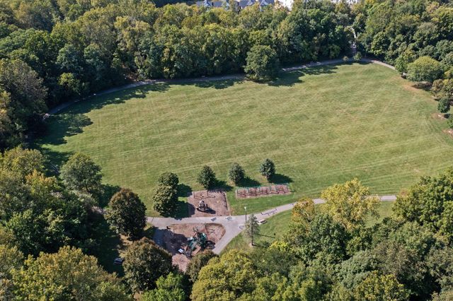 5000 Honeysuckle Boulevard, Columbus, OH 43230