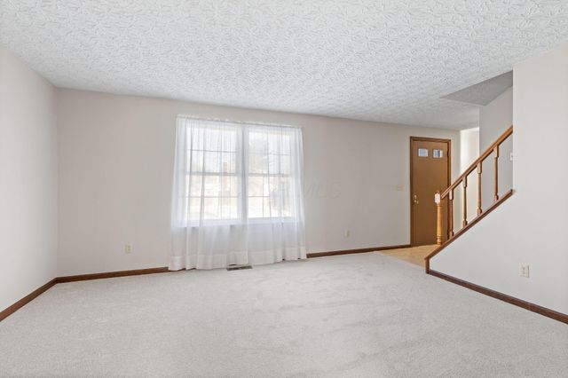 5000 Honeysuckle Boulevard, Columbus, OH 43230