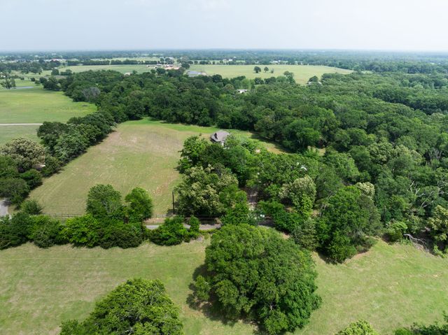 173 Rs County Road 2365, Alba, TX 75410