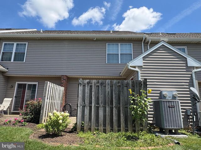 107 DELANCY PL, Lancaster, PA 17601