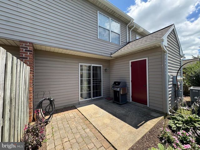 107 DELANCY PL, Lancaster, PA 17601