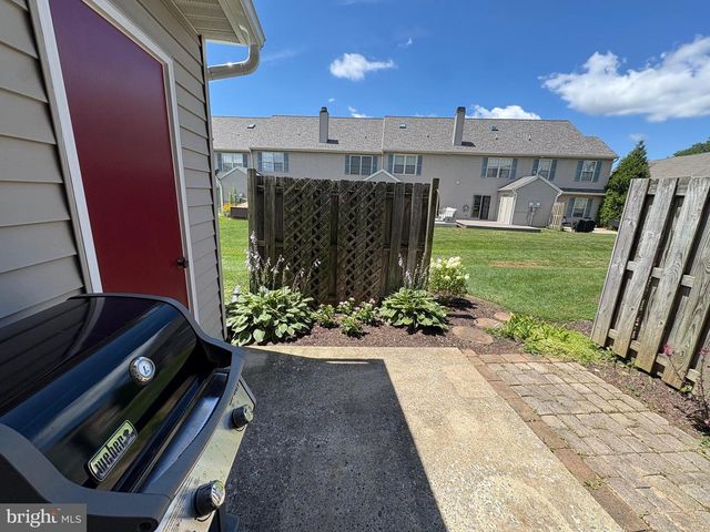 107 DELANCY PL, Lancaster, PA 17601