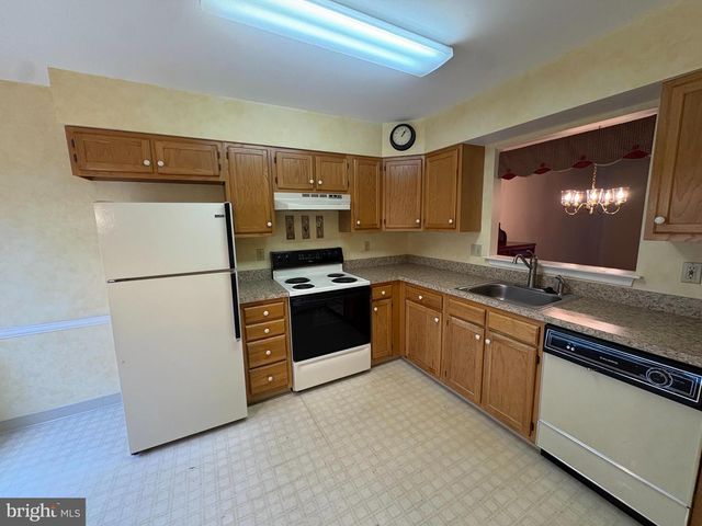 107 DELANCY PL, Lancaster, PA 17601