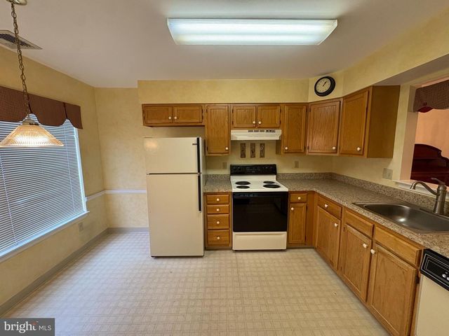 107 DELANCY PL, Lancaster, PA 17601