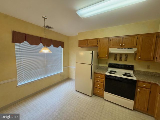 107 DELANCY PL, Lancaster, PA 17601