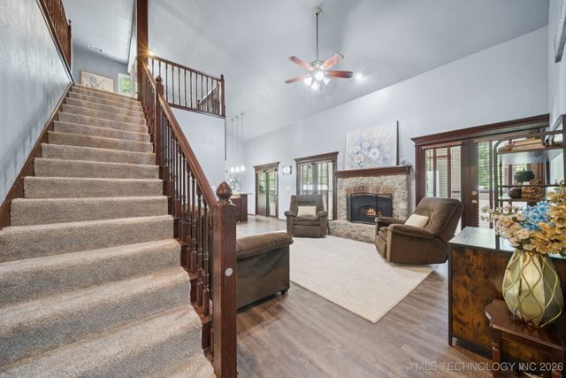 10102 N 147th East Avenue, Owasso, OK 74055