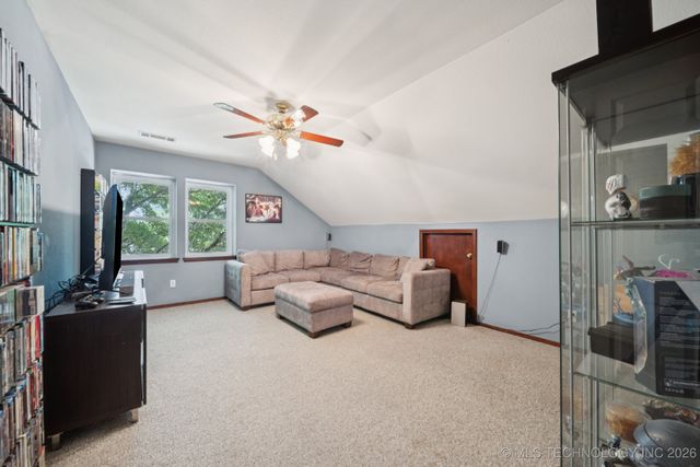 10102 N 147th East Avenue, Owasso, OK 74055