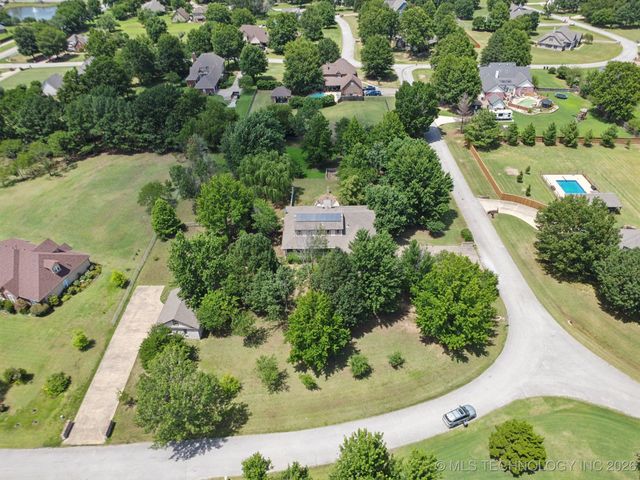 10102 N 147th East Avenue, Owasso, OK 74055