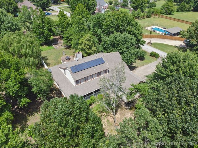 10102 N 147th East Avenue, Owasso, OK 74055