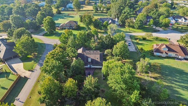 10102 N 147th East Avenue, Owasso, OK 74055