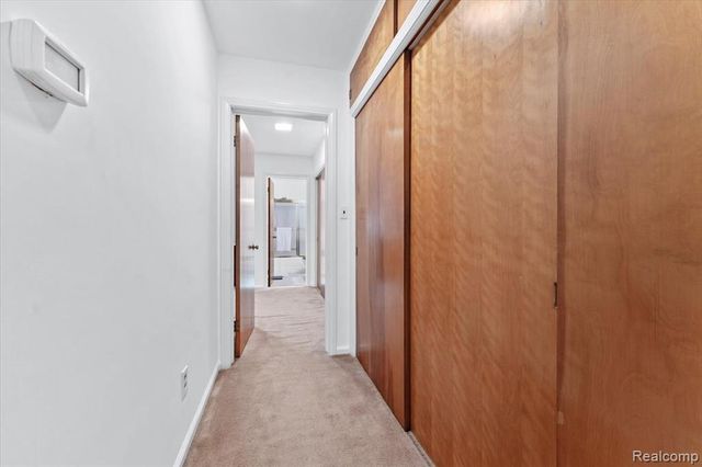 2221 Davis Street, Wyandotte, MI 48192