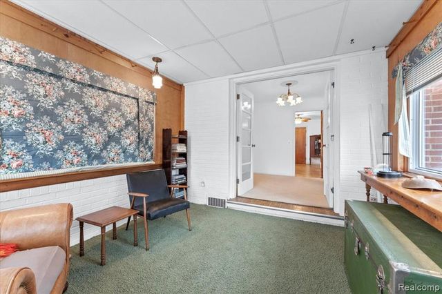 2221 Davis Street, Wyandotte, MI 48192