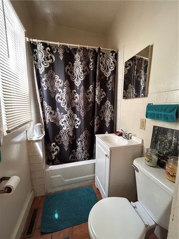 899 Genesee Street, Rochester, NY 14611