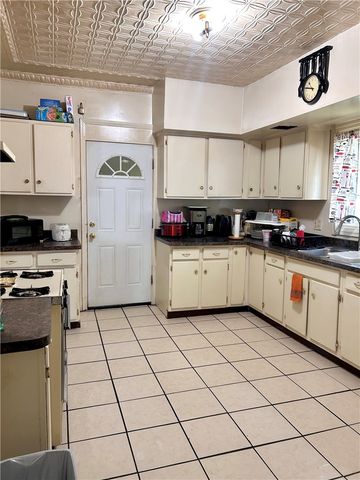 899 Genesee Street, Rochester, NY 14611