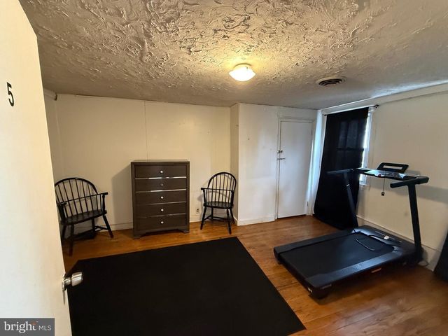 22 E FEDERAL ST, Burlington, NJ 08016