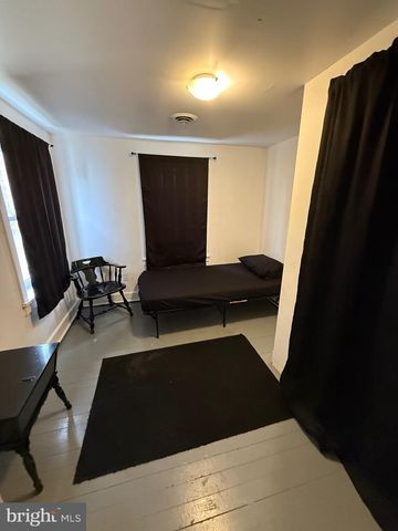 22 E FEDERAL ST, Burlington, NJ 08016