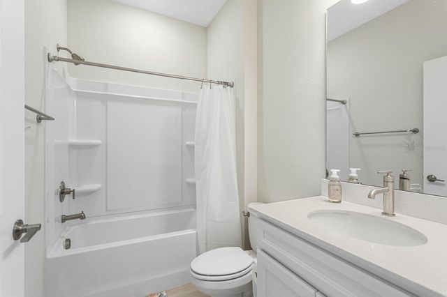 1323 ORANGE VALLEY ROAD, Minneola, FL 34715
