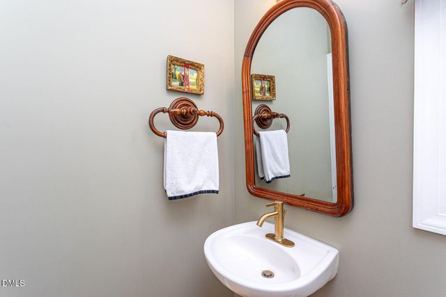 920 Lotus Lane, Wake Forest, NC 27587