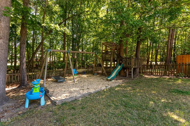 920 Lotus Lane, Wake Forest, NC 27587